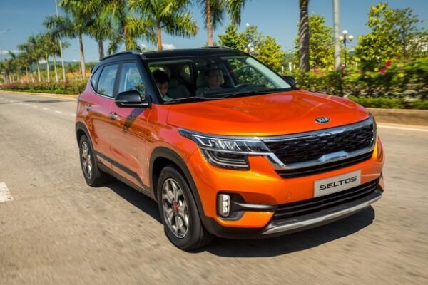10 reasons why Kia Seltos is `as expensive as hotcakes` even though it just launched 1